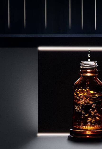 custom-D.O.S.E-serum-getting-fill-personalized-correction-designed-for-your-skin