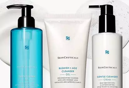 What Causes Fine Lines + Wrinkles Image