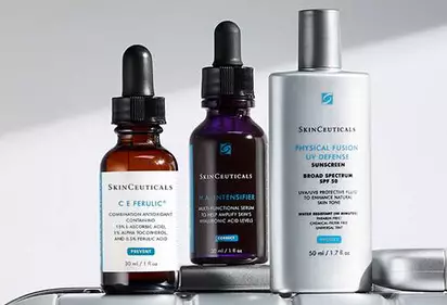 What Causes Fine Lines + Wrinkles Image