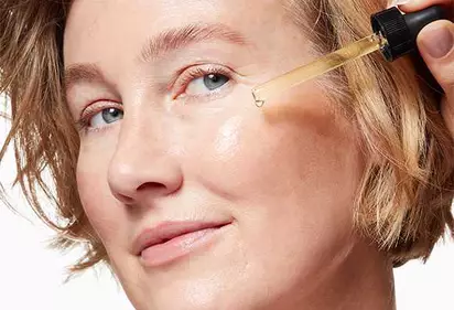 What Causes Fine Lines & Wrinkles Image