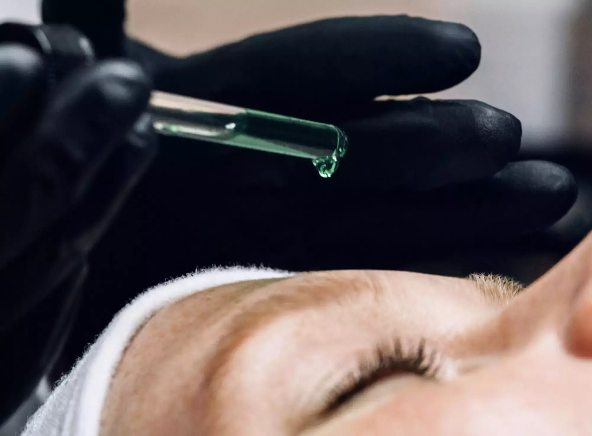 Traitements de Soins de la Peau Professionnels par Saison